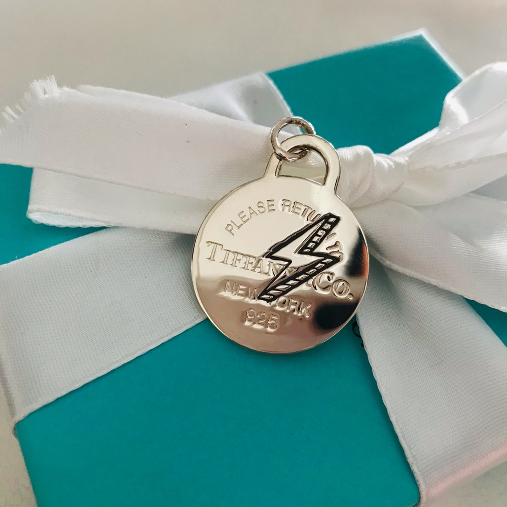 Tiffany‎ & Co lightning bolt pendant